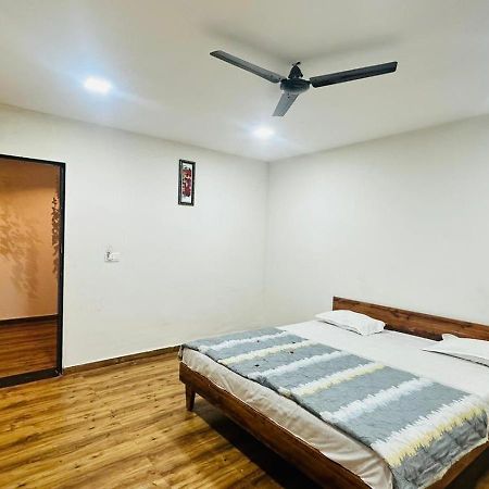Patel Hotel & Guest House Shanor Ngoại thất bức ảnh