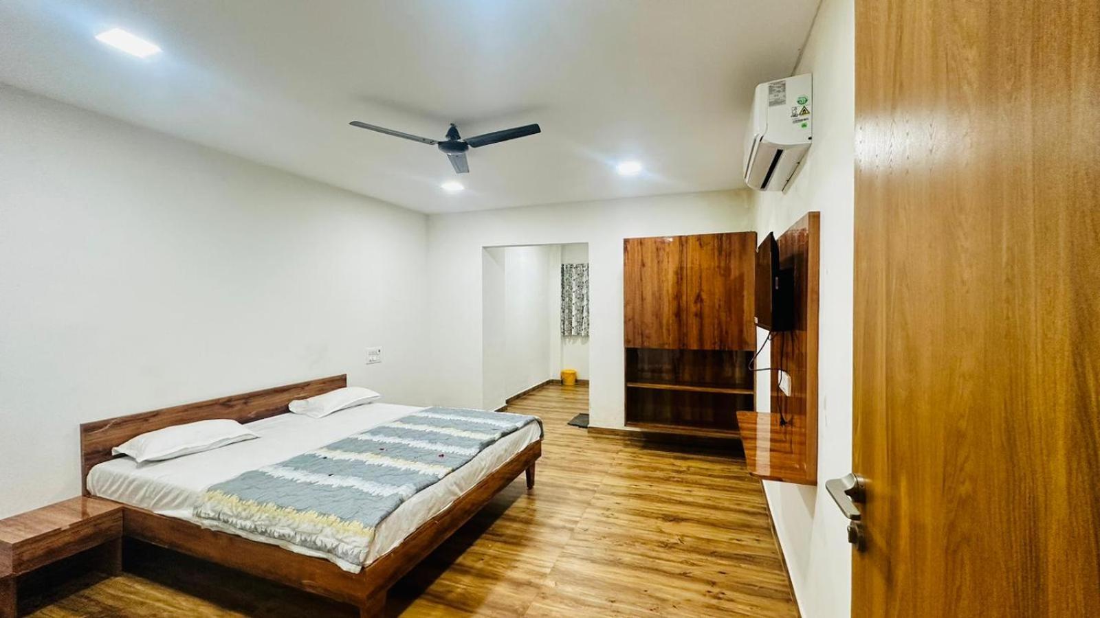 Patel Hotel & Guest House Shanor Ngoại thất bức ảnh